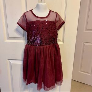 🔥 3/$30- Maroon sequin girls dress size 6 - formal